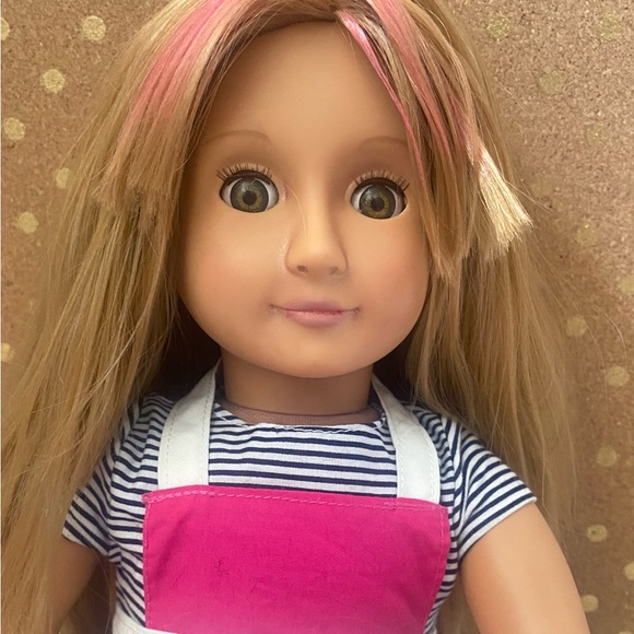 Our Generation 18" Fashion Doll and roller skates accessories - Picture 2 of 10